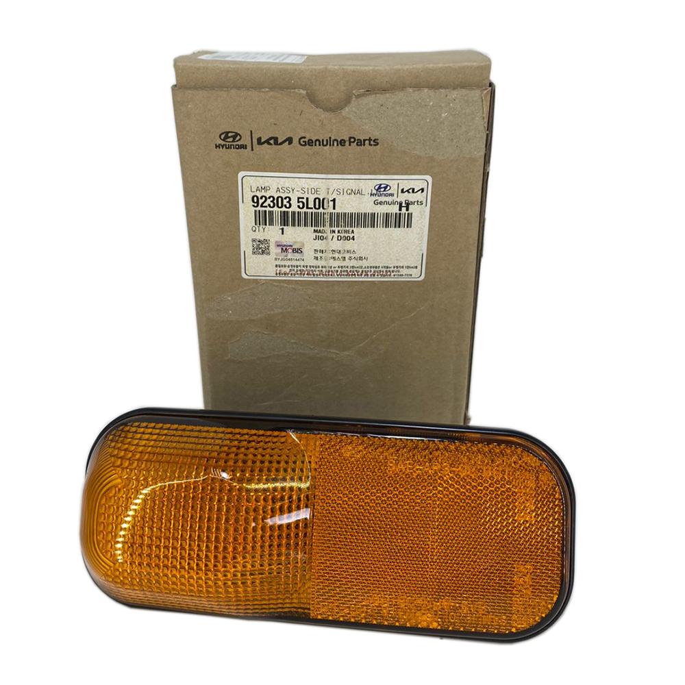 Повторитель поворотов на левой двери Hyundai HD-78 D4DD Eвро-3 | Оригинал